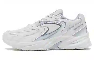 特步 休闲舒适 减震耐磨 低帮 跑步鞋 帆白