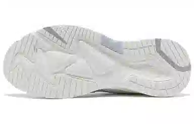 特步 休闲舒适 减震耐磨 低帮 跑步鞋 帆白