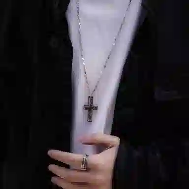 Empress47 DARK OCEAN 925