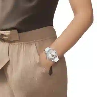 TISSOT 35mm T050.207.17.117.05