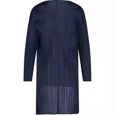 PLEATS PLEASE ISSEY MIYAKE