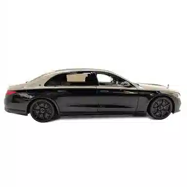 Almost Real 118 S680 2021