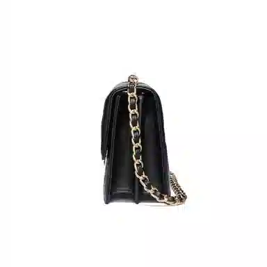 红蜻蜓 女学生包秋季小香风简约时尚百搭菱格经典高级感 牛皮 斜挎包单肩包 常规 女款 米白色/黑色