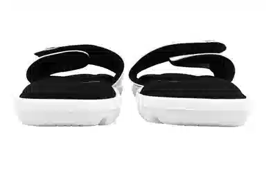 Under Armour Ignite MAY