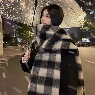 优幽兰 蓬松两用保暖加厚小众 绒线围巾 男女同款情侣款