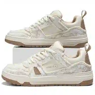 KOMETA.A Air Force 1