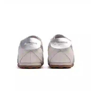 AQUASCUTUM