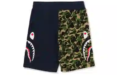 A BATHING APE Bape Shark Print Shorts