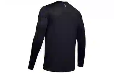 Under Armour T