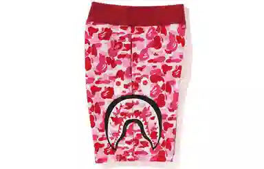 A BATHING APE Bape Shark Print Shorts