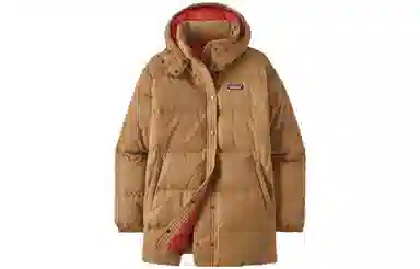 patagonia Cotton Down Parka Logo