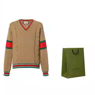 GUCCI V