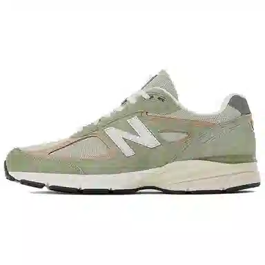 New Balance NB 990 V4