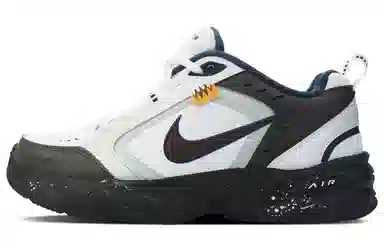 Nike Air Monarch 4