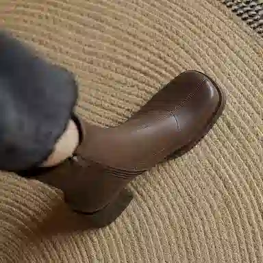 时尚复古小众弹力厚底方头漆皮粗跟显瘦 短靴 女款