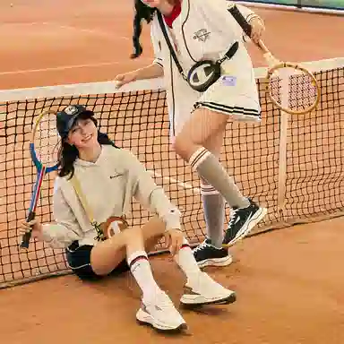 Champion Retro Sports TronRunner 1