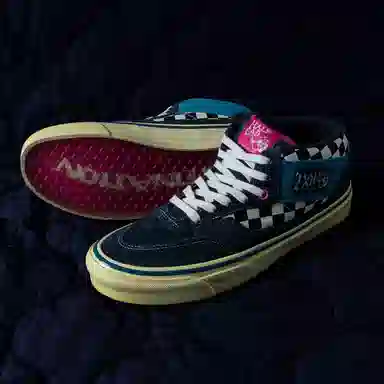 Liberaiders x Vans Half Cab 33 Dx Classics
