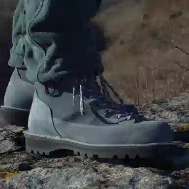and wander x Danner Light
