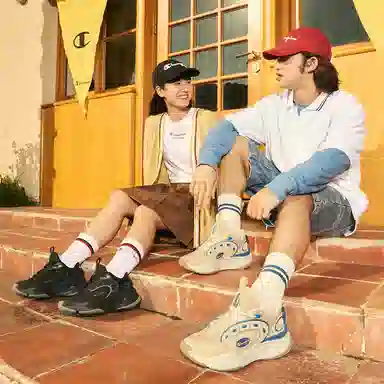 Champion Retro Sports