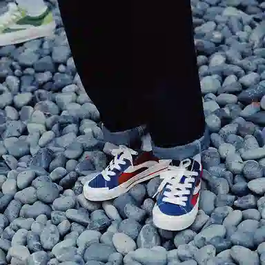 oddCIRKUS Astley Pro