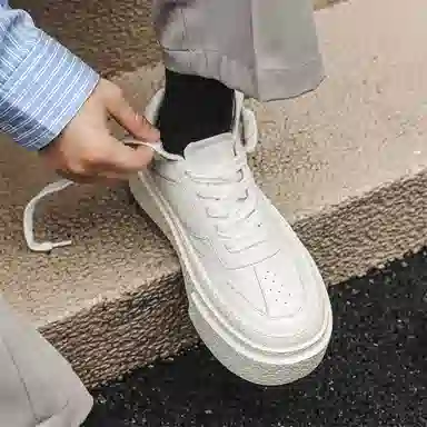 超纤皮 运动舒适 耐磨透气增高 低帮 生活休闲鞋