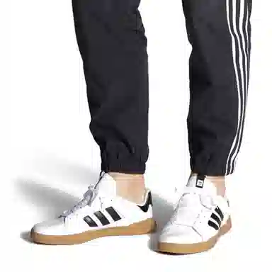 adidas originals VRX Cup Low White Gum