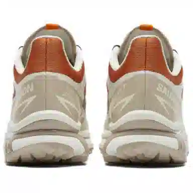 SALOMON XT-6