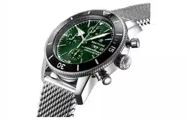 BREITLING 200 44mm A13313121L1A1