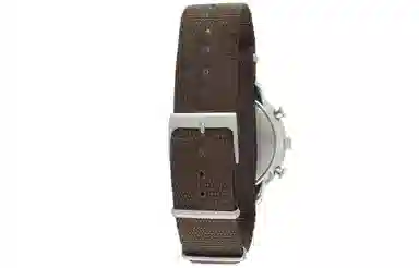 ISSEY MIYAKE 50 42.4mm NYAD006Y-person