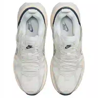 Nike V2K Run