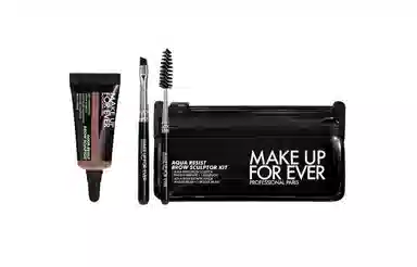 makeupforever Aquaresist Brow Sculptor