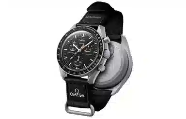 Swatch x Omega SO33M102-108