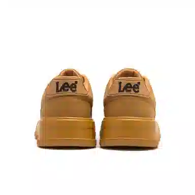 Lee