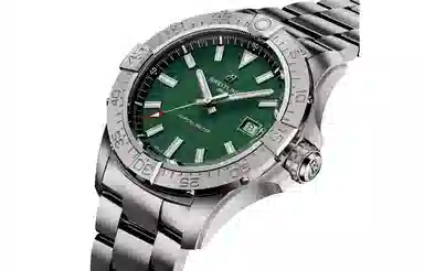 BREITLING 300 42mm A17328101L1A1
