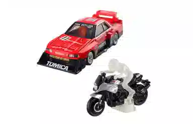 TAKARA TOMY