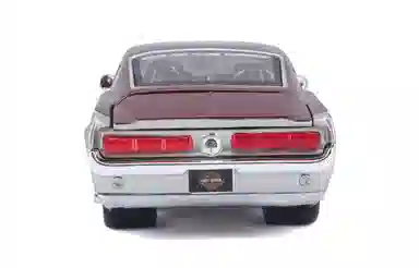Maisto 124 1967GT 6cm