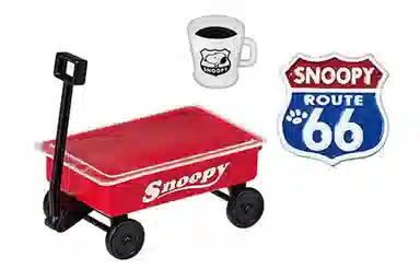 RE-MENT Snoopy's Garage 8