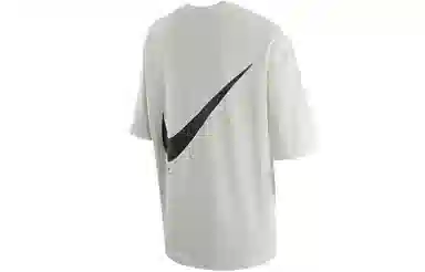 Nike Sportswear City Utility LogoT