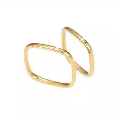 925