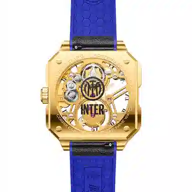 999