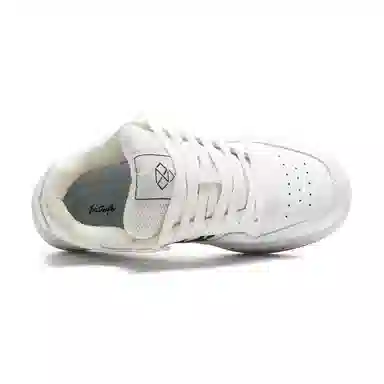 ALI THE FOX Balance Lightweight Low Sneakers