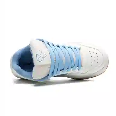 ALI THE FOX Balance Lightweight Low Sneakers