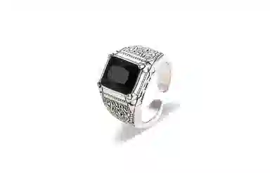 RINGLOVE ins