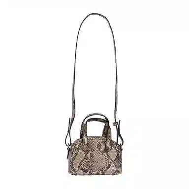 Crying Center LOGO PU