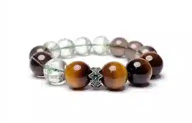 MOUNTAINS AND MANS 16mm