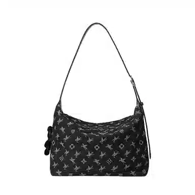 NUCELLE HOBO
