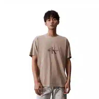 CKCalvin Klein T