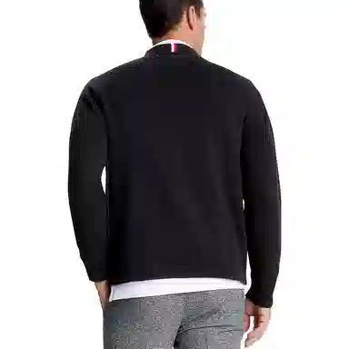 Tommy Hilfiger V