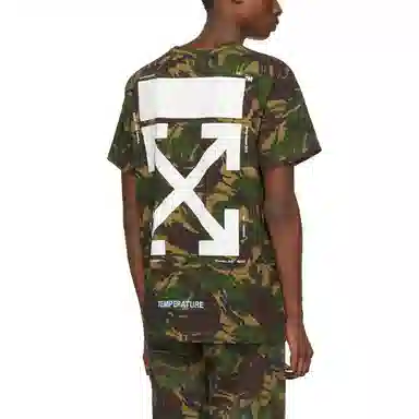 OFF-WHITE Camo Arrow T-Shirt