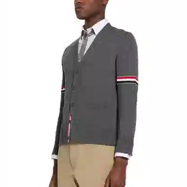 THOM BROWNE SS22 V